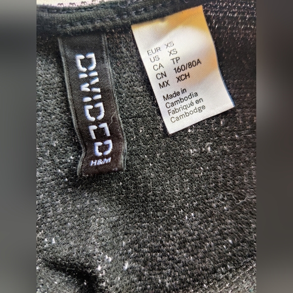 Lilac Pattern Crop Top - Picture 4 of 7